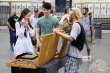 《咱们结婚吧》曝主题曲 砸重金购猫王名曲版权