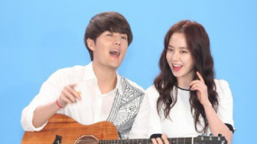 宋智孝扑台跨刀吴克羣新歌 被赞韩国最可爱女人