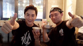 郑元畅、Gary亲密合影 粉丝惊呼原来两人是朋友