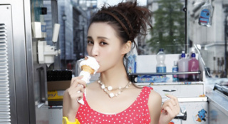 张歆艺否认是Z姓吸毒女星：我宣誓 拒绝毒品