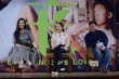 《万物生长》校园点映 范冰冰自曝拍蹦极戏经历