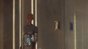《机械姬》精彩片段 人类男子首次遇见机器人艾娃