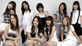 少女时代变工地辣妹 性感扭电臀热唱“来抓我”