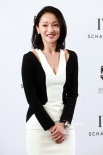 周迅纤瘦亮相力破怀孕传闻 盼与高圣远合演电影