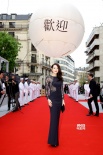 章子怡化身自由女神 優(yōu)雅婉約成巴黎之夜焦點