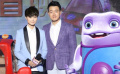 李宇春首次合作佟大为 自曝喜欢单眼皮男生