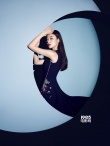 倪妮女王范儿登杂志封面 几何光影打造未来感