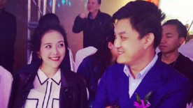 汪涵妻子杨乐乐产后复出 与李锐微笑对视