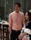 姚笛現(xiàn)身成都拍戲正式復(fù)出 穿著時髦扮可愛少女