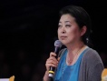 倪萍想开“眉飞色舞”演唱会 自嘲：药不能停