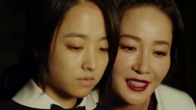 “少女”中文預(yù)告 樸寶英探尋陰森女校神秘真相