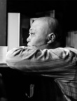 蜜三刀主唱雷駿心臟病突發(fā)去世 曾鼓勵(lì)中國(guó)搖滾