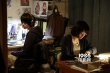 《二重生活》曝新剧照 门胁麦上演“跟踪捉奸”