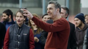 《我的母親》精彩片段 特托羅驚喜慶生即興熱舞