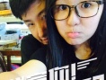 “金龜子”16歲女兒早戀 與小男友激吻照曝光