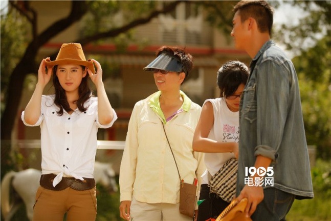 《搏击迷城》6月5日上映 陈伟霆分裂搏击众女神