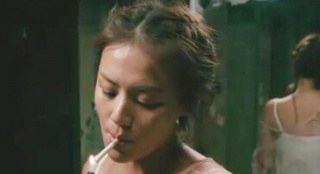 北京实行最严禁烟令 电影中吸烟镜头是否该被禁？