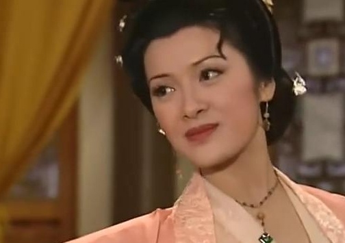 &nbsp; 她曾是《天龙八部》的阿朱,是《帝女花》中阴险毒辣的田妃