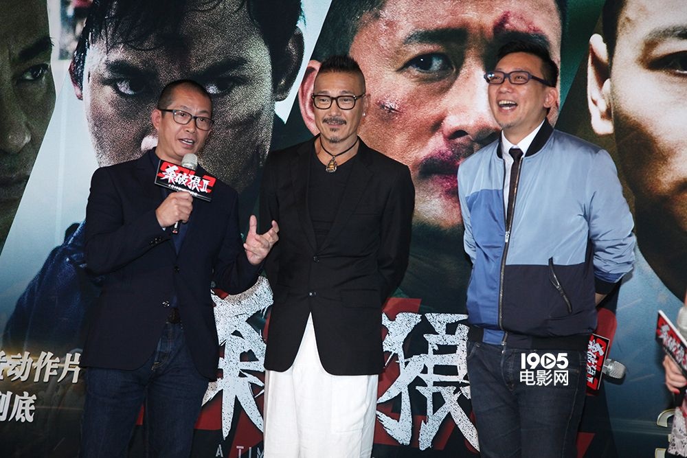 托尼·贾《杀破狼2》红毯秀功夫 吴奇隆叫板吴京