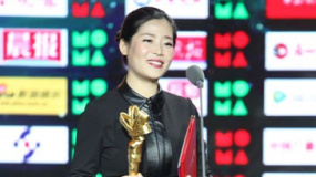 徐昂凭《十二公民》获最佳导演 首次执导获殊荣