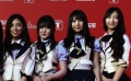 《爱之初体验》剧组亮相红毯 SNH48萌妹纸引关注