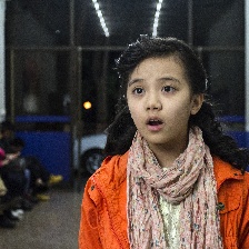 我爸比我小四歲