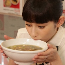 愛吃拉面的小泉同學(xué)