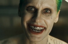 《自杀小队》漫展预告 杰瑞德·莱托版小丑现真容