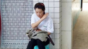 42歲袁立被指身材發(fā)福 爆粗回應(yīng)：我說(shuō)胖你妹！