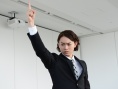 民王