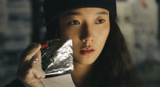 “宅女”曝終極預(yù)告 周渝民陪王珞丹尋前任