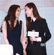 《新娘大作战》上海首映 倪妮baby涂鸦互画花脸