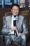 黄岳泰:首当导演剧本频遭拒 拍电影不留遗憾就好