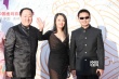 吳若甫“黑超”登場(chǎng) 女伴穿透視裝秀傲人上圍