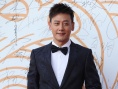 邱心志西裝英俊帥氣 “英俊小生”男人味十足