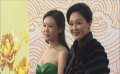王姬攜女兒亮相似姐妹花 高曉天抹胸裙性感搶鏡