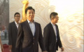 《十二公民》劇組亮相紅毯 韓童生帥氣揮手致意
