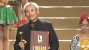 徐克憑《智取威虎山》獲最佳導(dǎo)演獎(jiǎng) 懷念謝晉導(dǎo)演