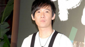 多国佳片汇聚丝路电影节 阿牛唱歌演戏双向发展