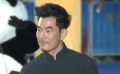 任贤齐长袍亮相展东方韵味 跨界当导演艺多不压身