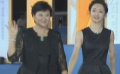 胡玫導(dǎo)演攜愛新覺羅啟星亮相 雙姝酷黑不失女人味