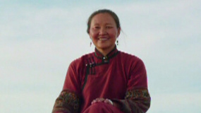 2015表演點(diǎn)評(píng)榜 新科金雞影后巴德瑪嶄露頭角