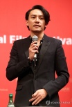 《刺客聶隱娘》亮相釜山 侯孝賢導(dǎo)演張震再合作