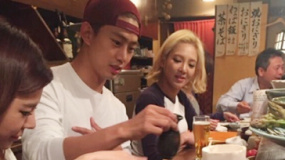 2PM与少女时代日本居酒屋约会 网友羡慕真友谊