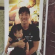 范瑋琪曬黑人給兒子洗澡照 父子同露開心笑容