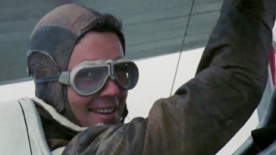 《迷失的飞行员》正式预告片 飞行高手的传奇人生