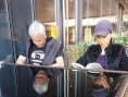 张庭晒老公熟睡照秀恩爱 豪宅布置内景意外曝光