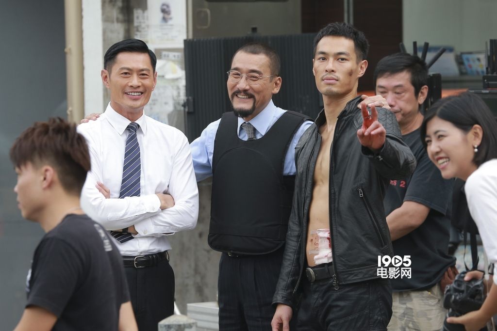 《寒战2》新片场照 梁家辉显老道杨佑宁裸上身