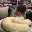 霍思燕兒子首次見(jiàn)肉龍表情夸張 杜江：凌亂了