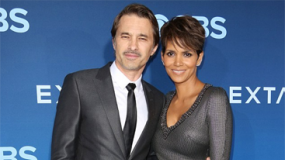 “暴風(fēng)女”哈莉·貝瑞宣布離婚 三度離婚心情沉重